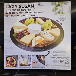 Lazy Susan with chalkboardedge, NWT